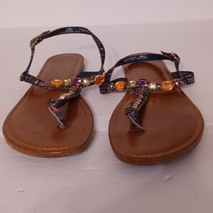 NWOT Women ARIZONA JEANS  Crystals  embellished Brown Sandals Size 11